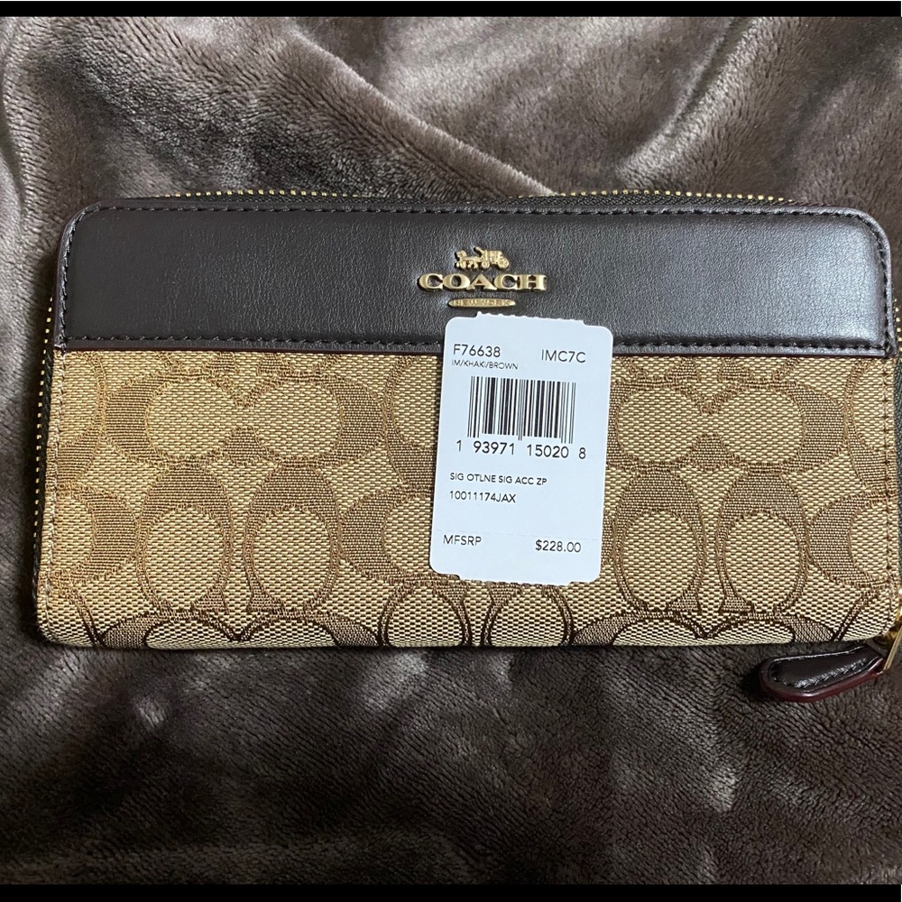 Coach full zip around wallet. Brand new